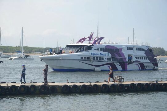 After a 6-month Trial, Denpasar – Banyuwangi Fast Passenger Ferry Calls it Quits.