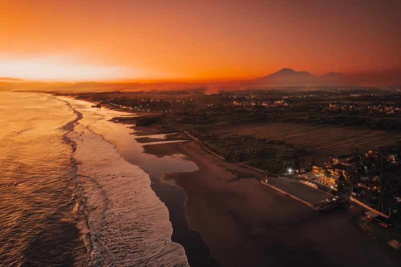 Villa Vedas &ndash; Open for Business and Pledged to Safeguarding Public Beach Access