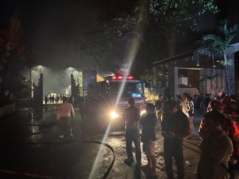 Chez Gado Gado: Iconic Bali Beachside Restaurant Destroyed by Fire