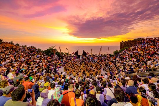 Bali’s Population Now Exceeds 4.4 Million, Buleleng Residents the Largest