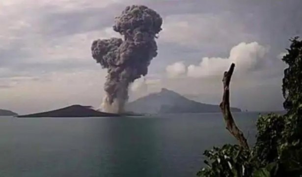 BREAKING NEWS: Jakarta’s Soekarno-Hatta Airport Closed Due to the Eruptions of Krakatau Volcano