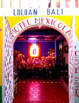 Brawl Involving Foreign Tourists at Motel Mexicola in Seminyak Bali Goes Viral on Social Media
